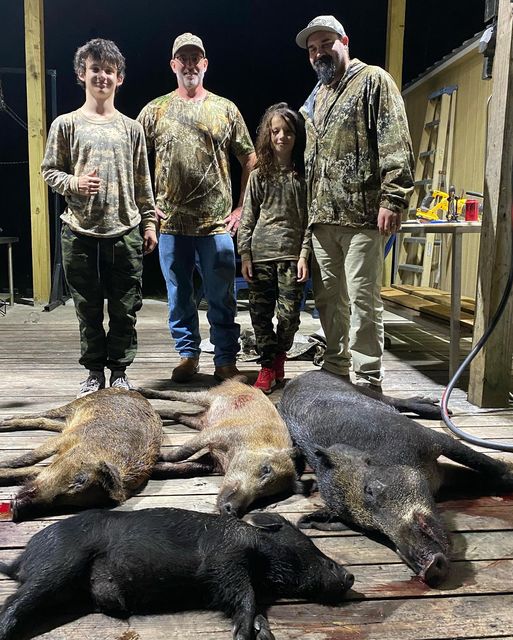 Great hunt last night getting these kids on their first hog....