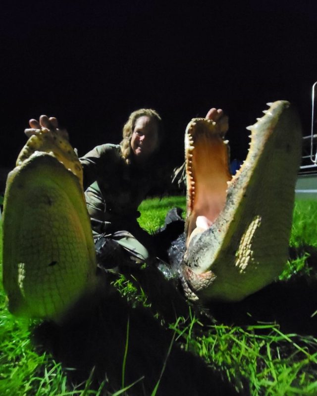 Carolyn and Bubba with a pair of 10’s.